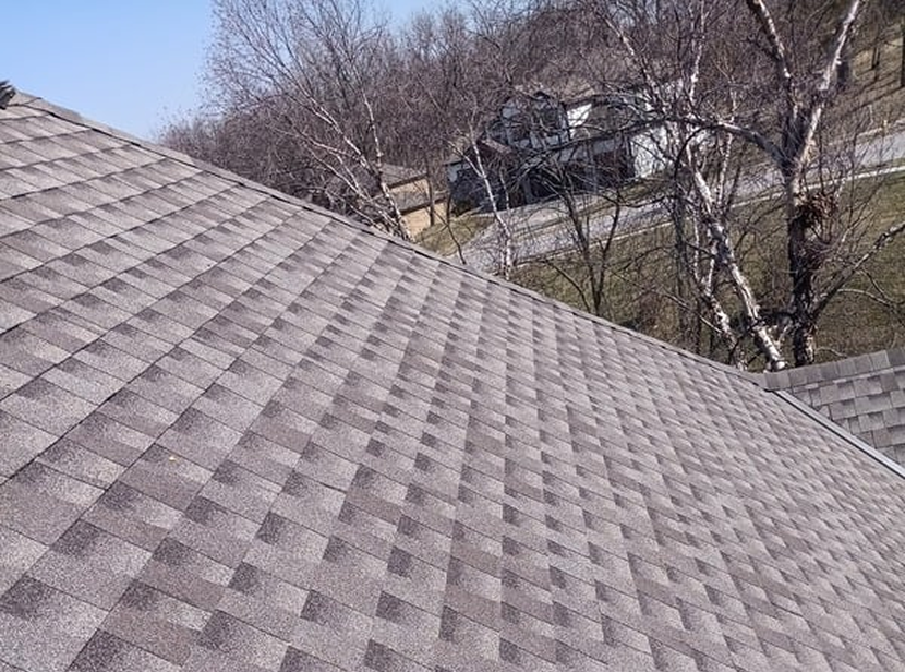 Completed roofing project in Kansas City by JRM Roofing